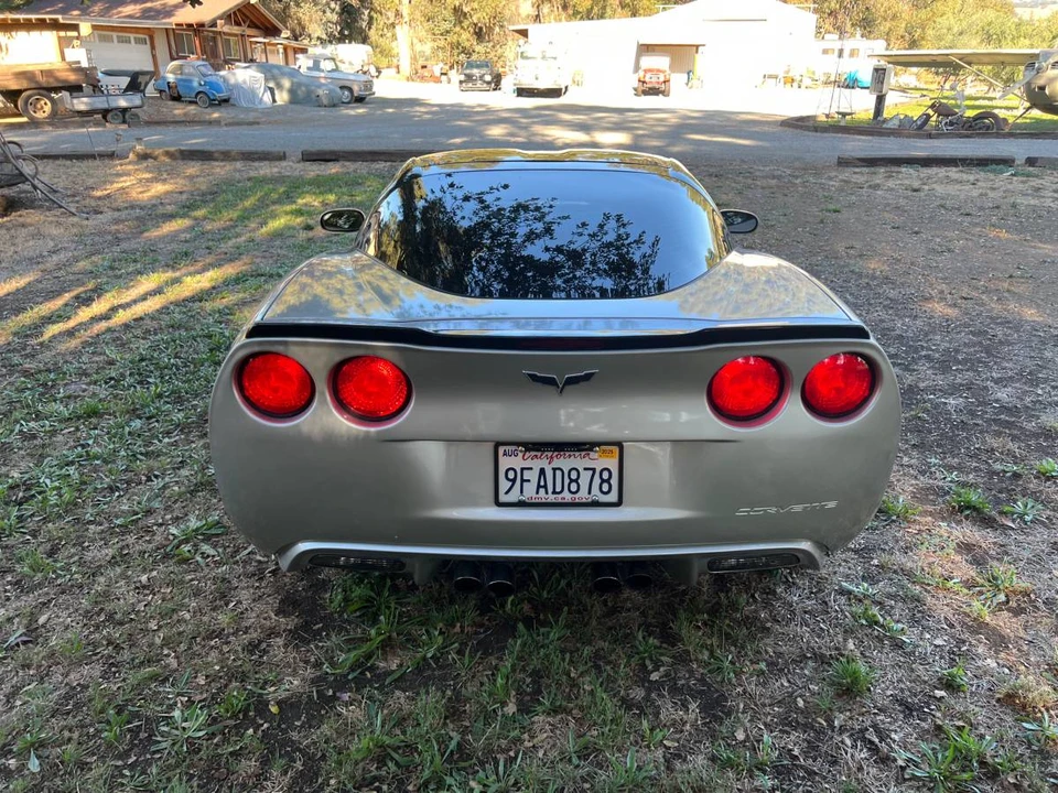 2005 Chevrolet Corvette C6 - Image 16 of 16
