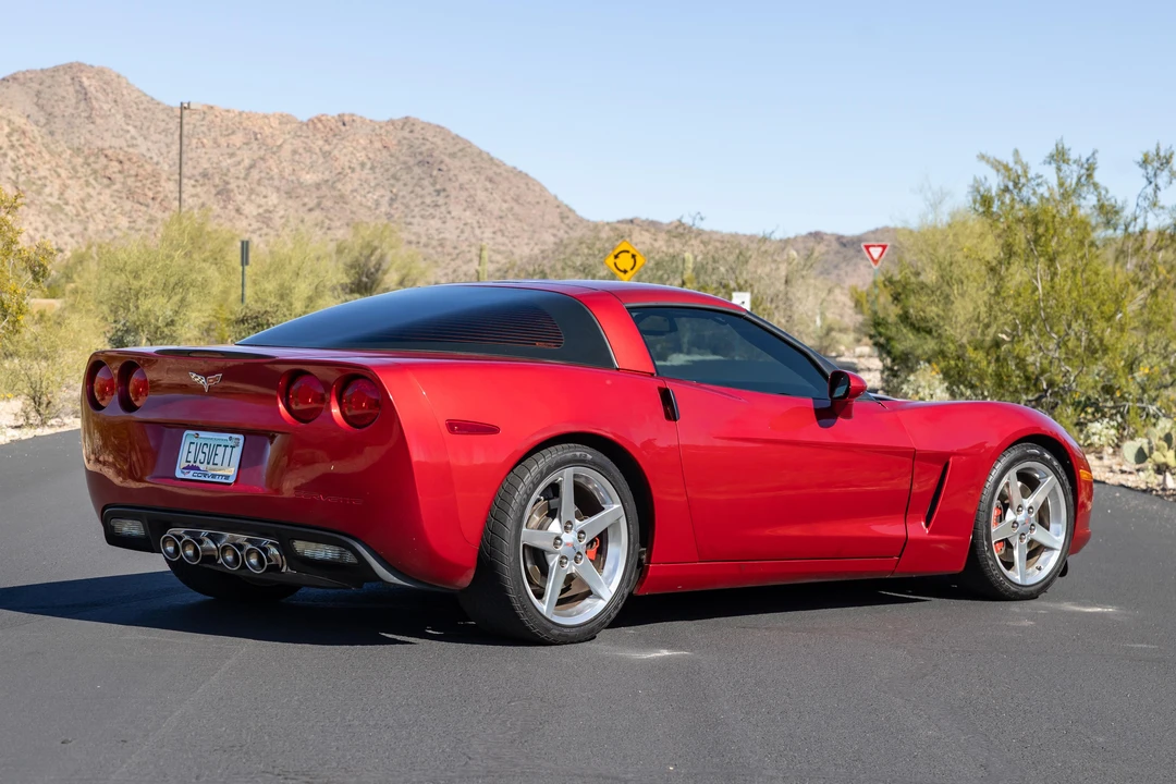 2005 Chevrolet Corvette C6 - Image 8 of 31