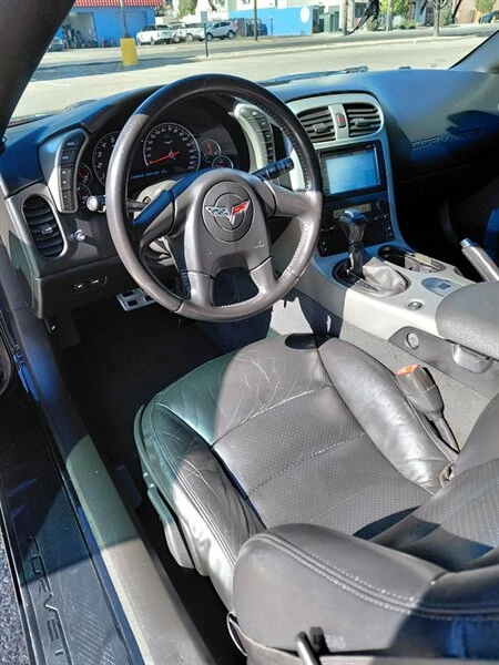 2005 Chevrolet Corvette C6 - Image 8 of 14