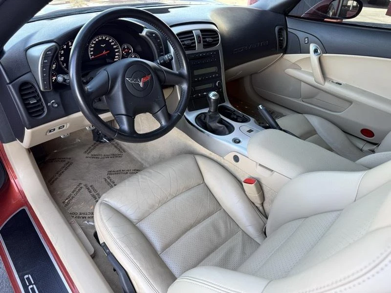 2005 Chevrolet Corvette C6 - Image 16 of 31