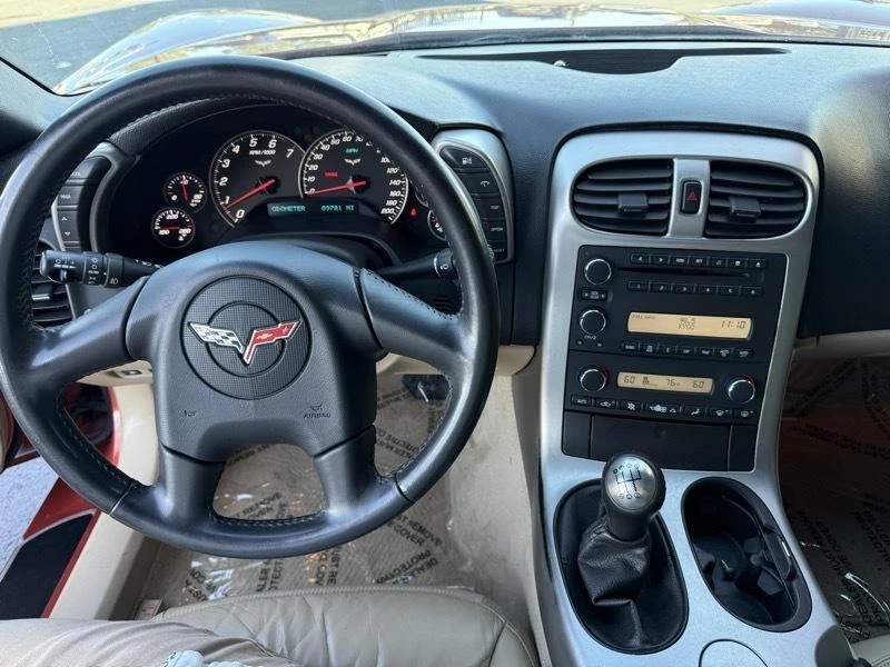 2005 Chevrolet Corvette C6 - Image 17 of 31
