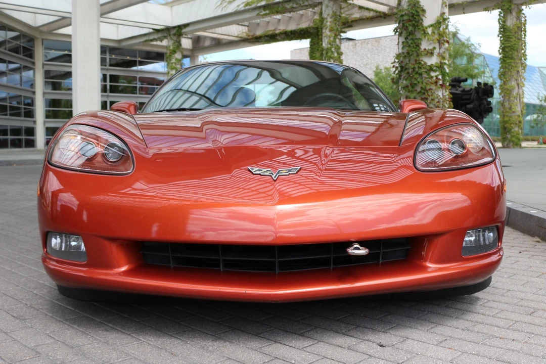 2005 Chevrolet Corvette C6 - Image 2 of 5