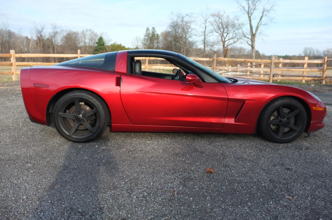 2005 Chevrolet Corvette C6 - Image 12 of 31