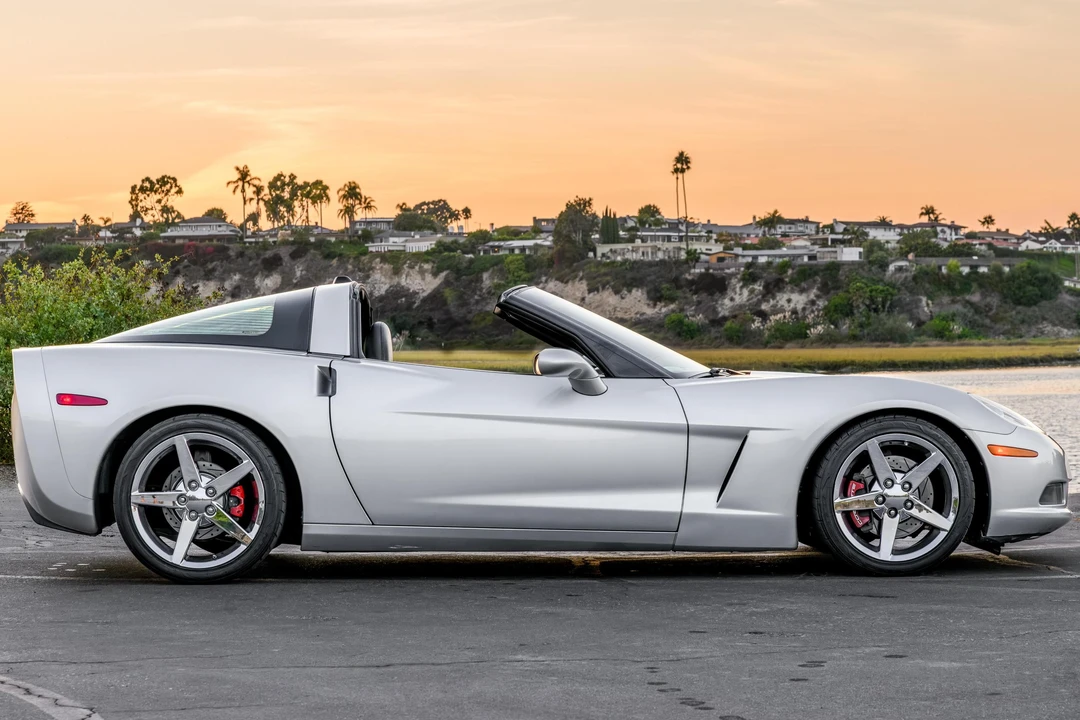 2005 Chevrolet Corvette C6 - Image 3 of 31