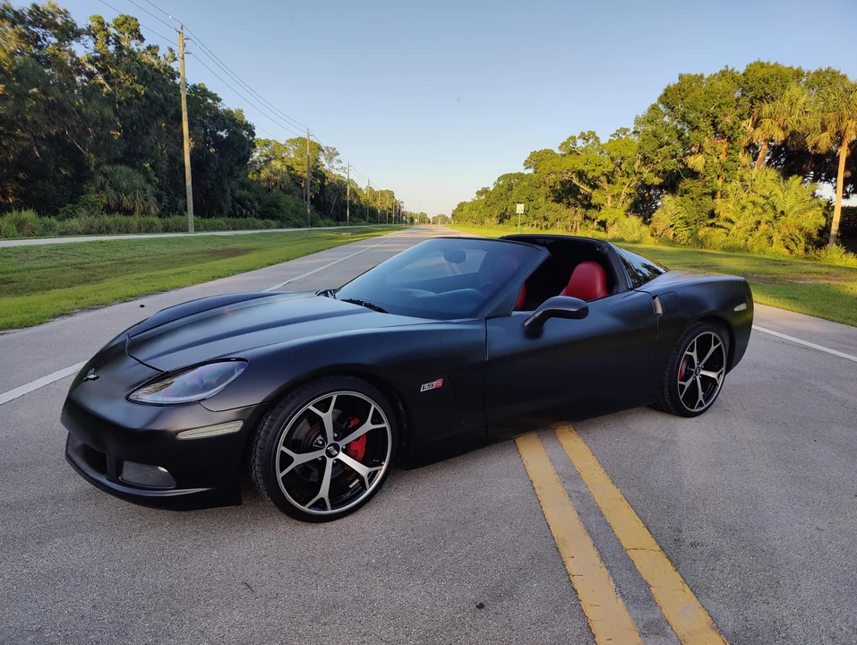 2005 Chevrolet Corvette C6 - Image 11 of 31