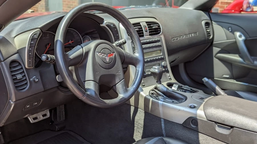 2005 Chevrolet Corvette C6 - Image 5 of 15