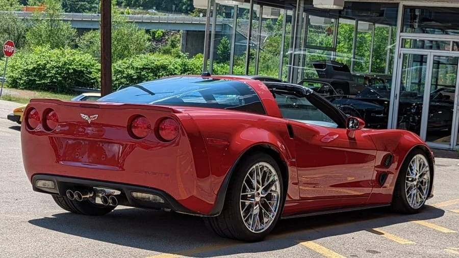 2005 Chevrolet Corvette C6 - Image 14 of 15