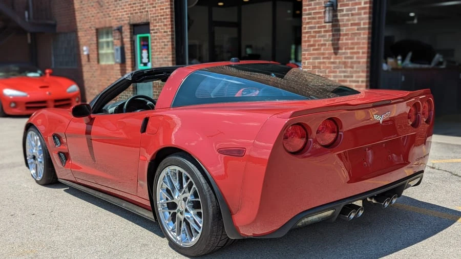 2005 Chevrolet Corvette C6 - Image 3 of 15