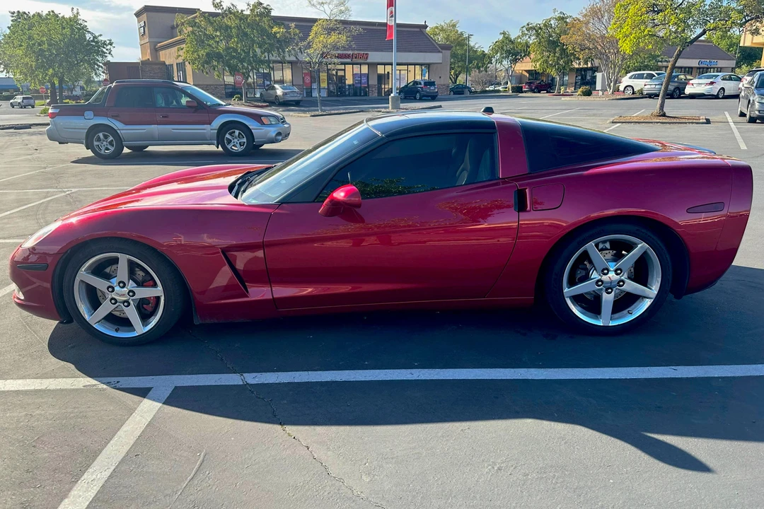 2005 Chevrolet Corvette C6 - Image 4 of 31