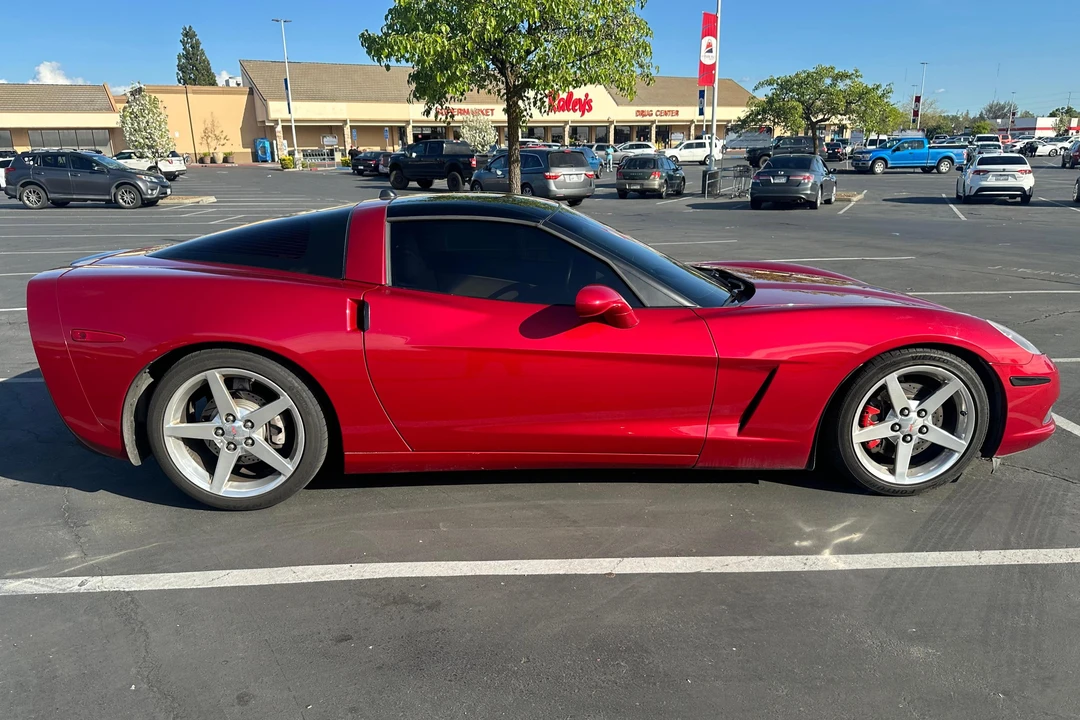 2005 Chevrolet Corvette C6 - Image 3 of 31