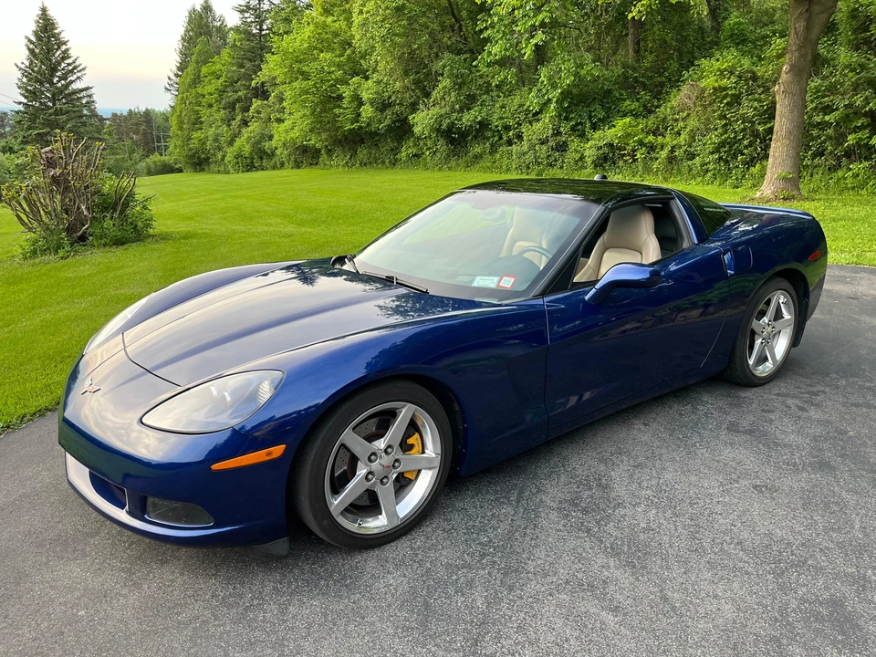 2005 Chevrolet Corvette C6 - Image 9 of 31
