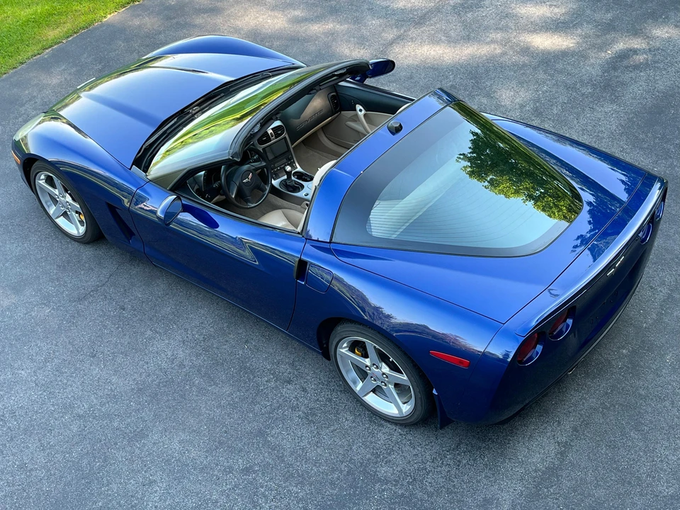 2005 Chevrolet Corvette C6 - Image 19 of 31