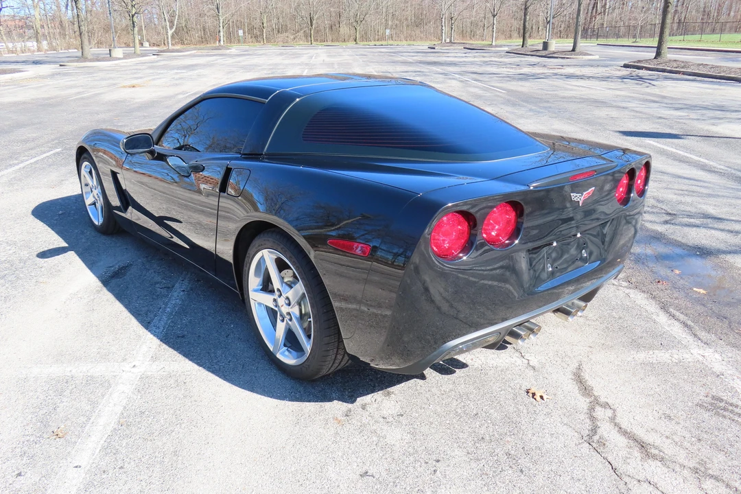 2005 Chevrolet Corvette C6 - Image 14 of 31