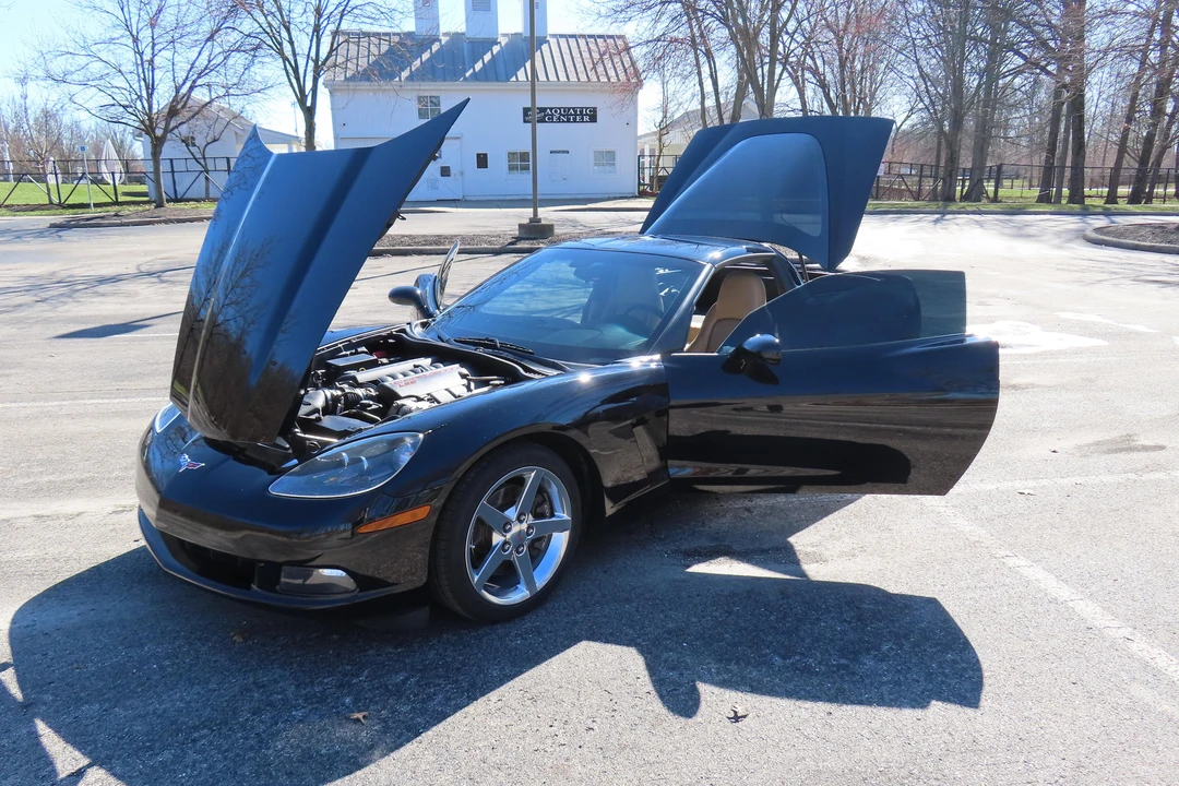 2005 Chevrolet Corvette C6 - Image 24 of 31