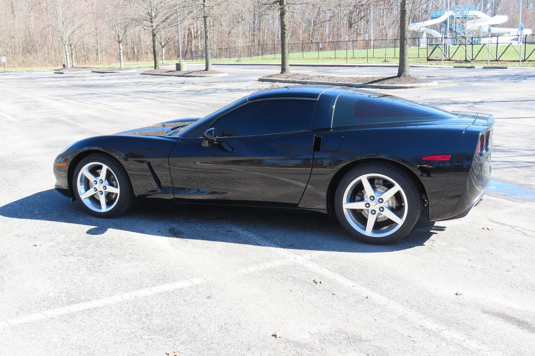 2005 Chevrolet Corvette C6 - Image 11 of 31