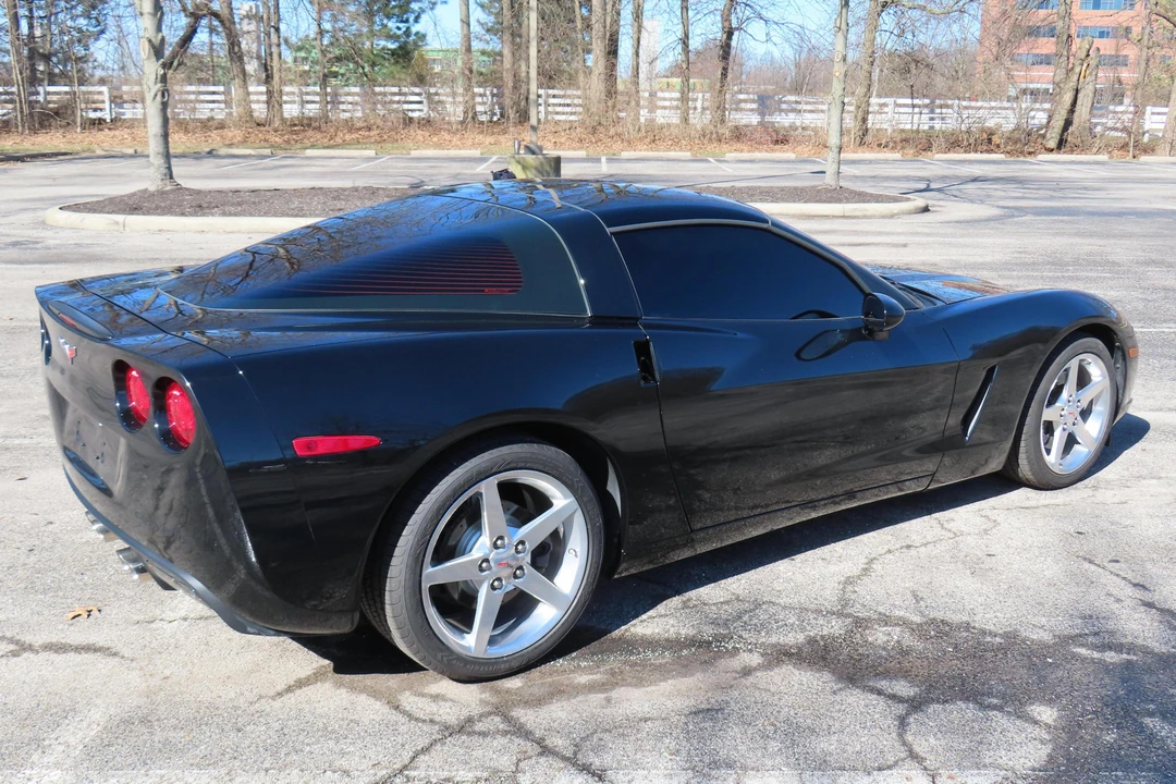 2005 Chevrolet Corvette C6 - Image 4 of 31