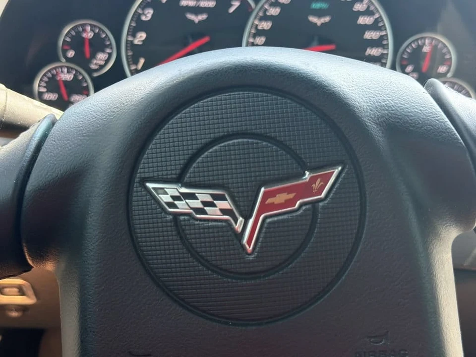 2005 Chevrolet Corvette C6 - Image 18 of 27