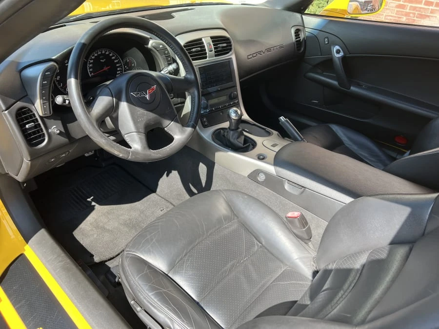 2005 Chevrolet Corvette C6 - Image 6 of 10