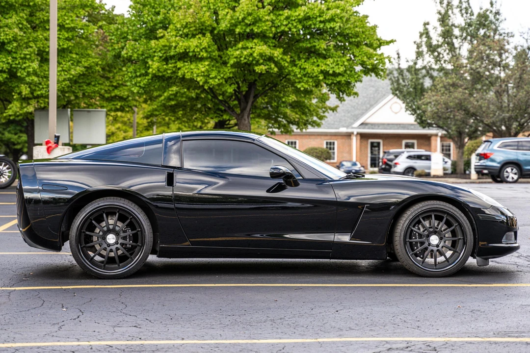 2005 Chevrolet Corvette C6 - Image 3 of 31