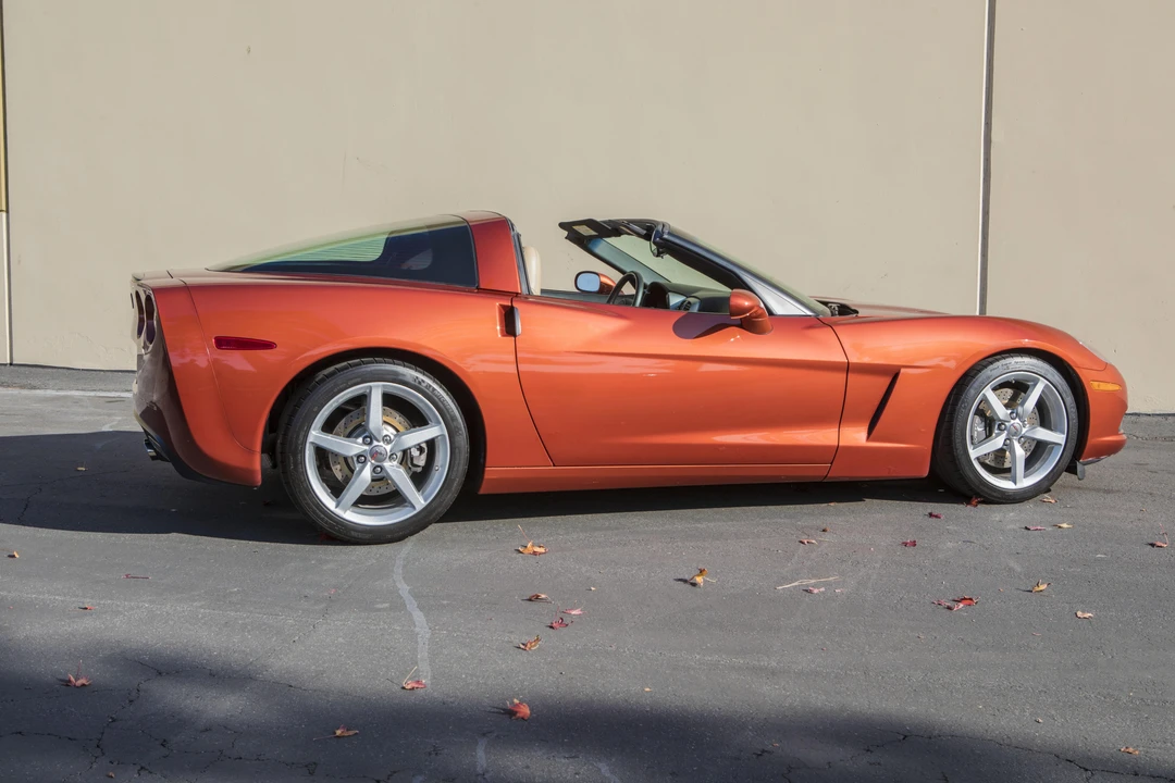 2005 Chevrolet Corvette C6 - Image 18 of 31