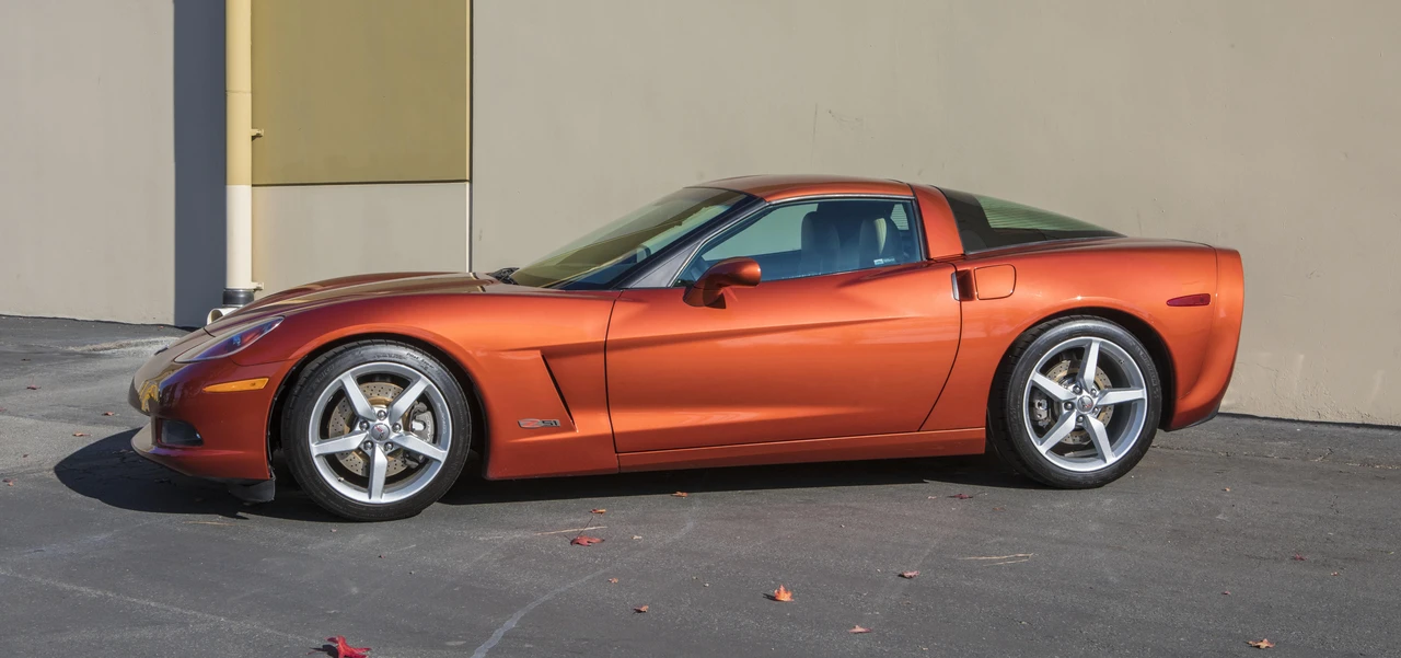 2005 Chevrolet Corvette C6 - Image 14 of 31