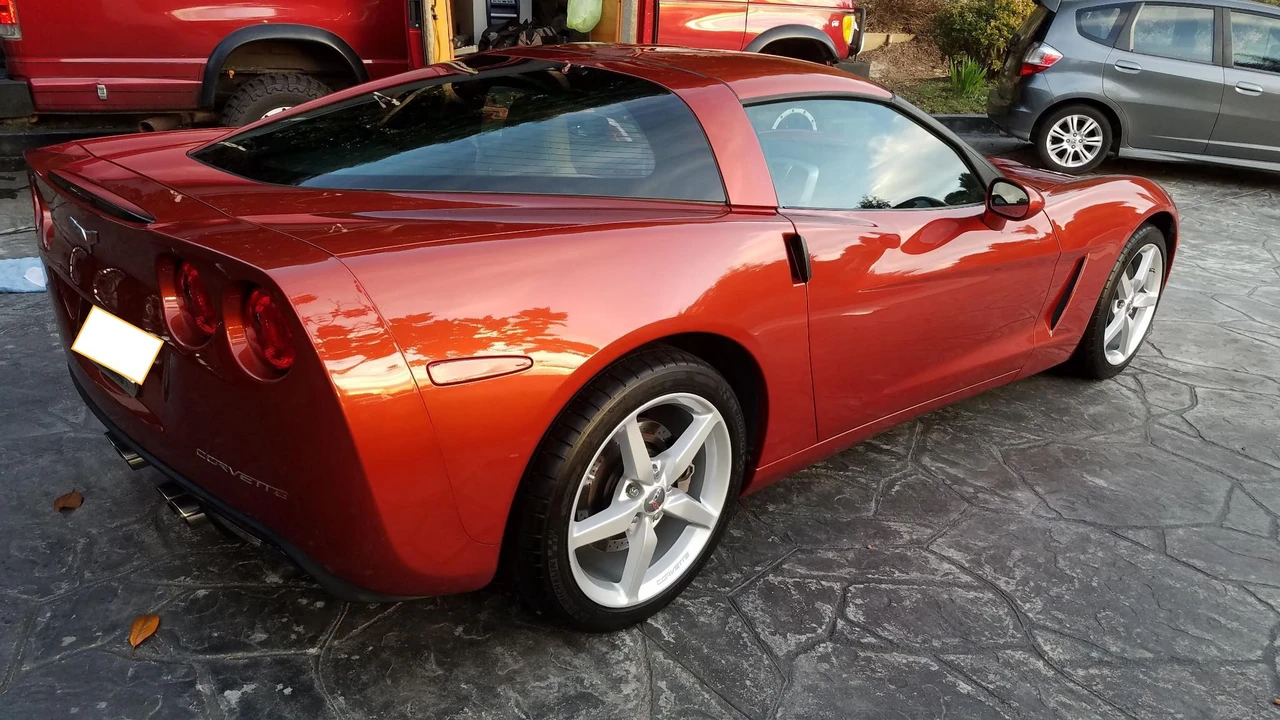 2005 Chevrolet Corvette C6 - Image 19 of 31