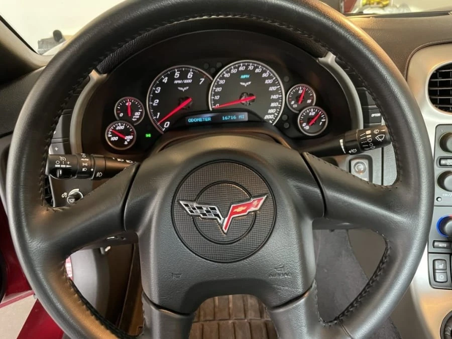 2005 Chevrolet Corvette C6 - Image 12 of 24