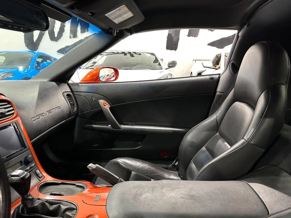 2005 Chevrolet Corvette C6 - Image 15 of 21