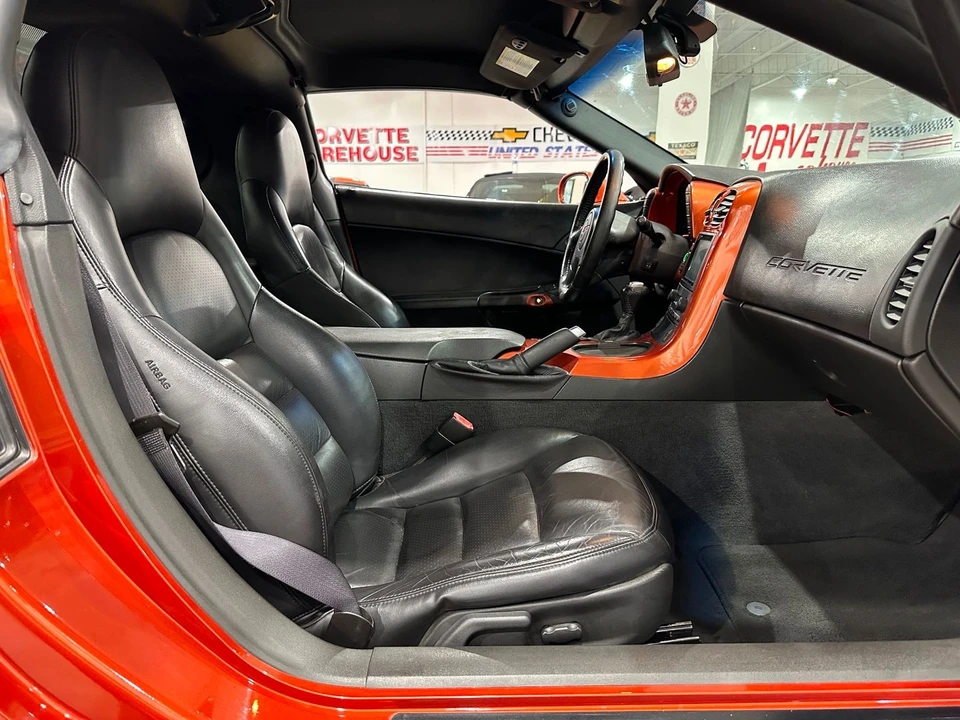 2005 Chevrolet Corvette C6 - Image 12 of 21