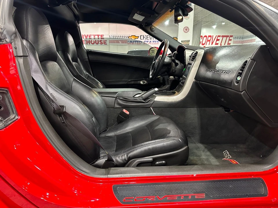 2005 Chevrolet Corvette C6 - Image 12 of 21