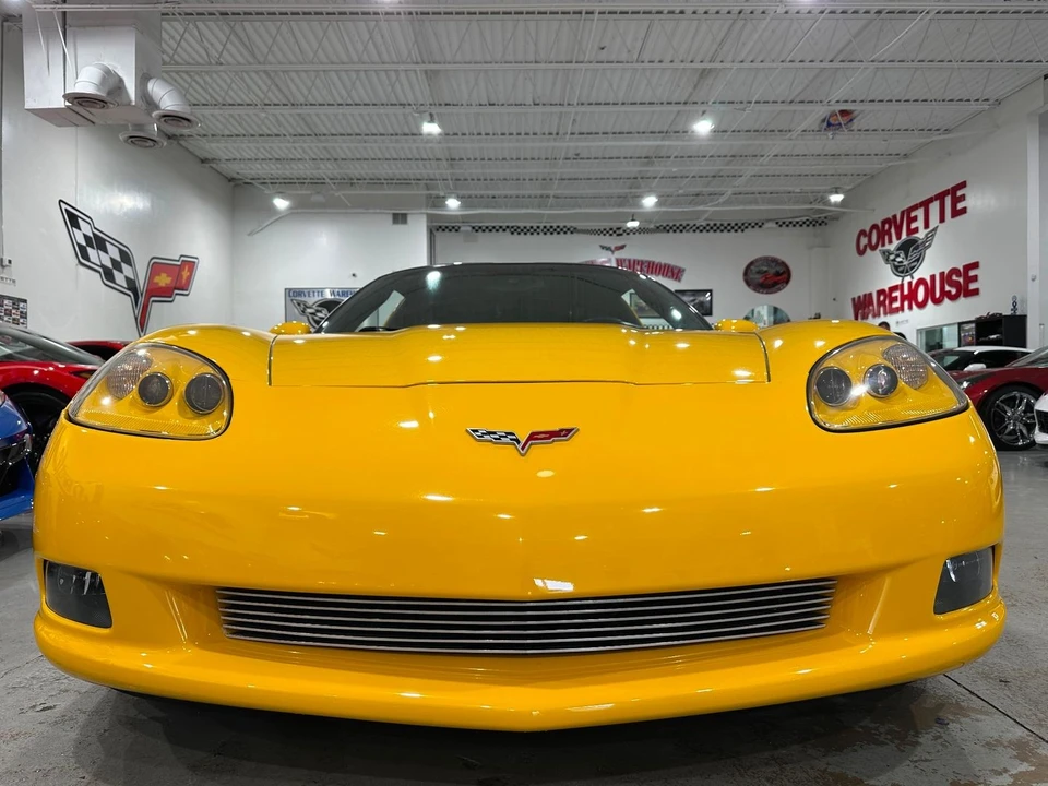 2005 Chevrolet Corvette C6 - Image 19 of 21