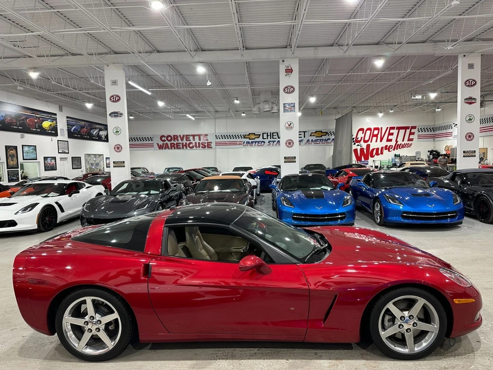 2005 Chevrolet Corvette C6 - Image 6 of 11