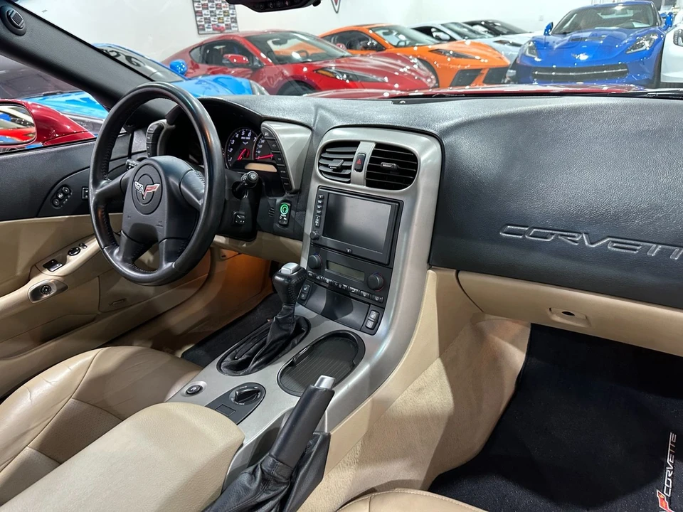 2005 Chevrolet Corvette C6 - Image 15 of 21