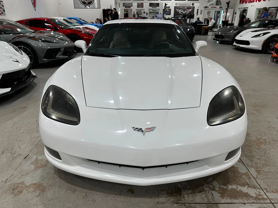 2005 Chevrolet Corvette C6 - Image 19 of 21
