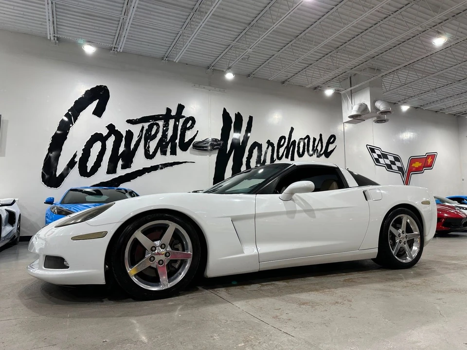 2005 Chevrolet Corvette C6 - Image 17 of 21