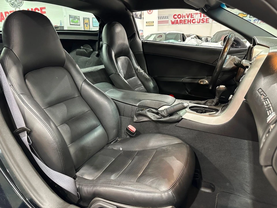 2005 Chevrolet Corvette C6 - Image 10 of 21