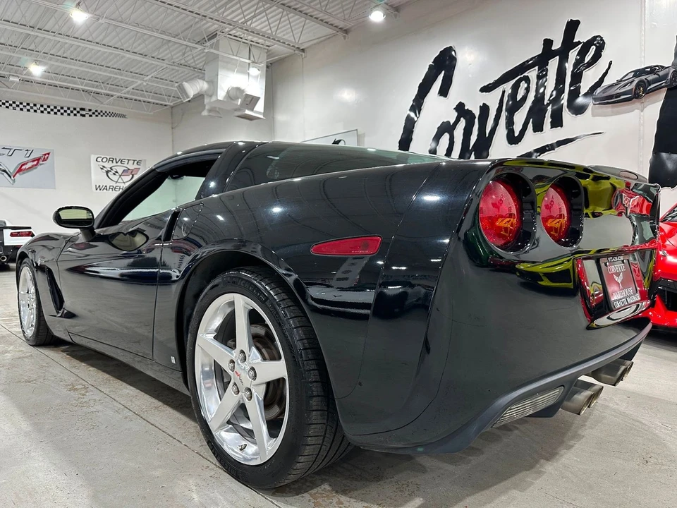 2005 Chevrolet Corvette C6 - Image 4 of 21