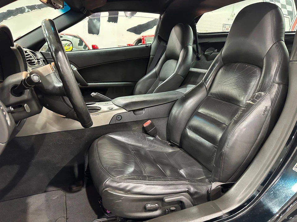 2005 Chevrolet Corvette C6 - Image 9 of 21