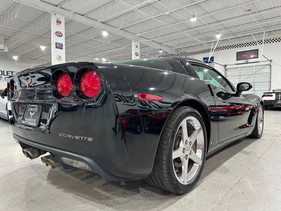 2005 Chevrolet Corvette C6 - Image 5 of 21