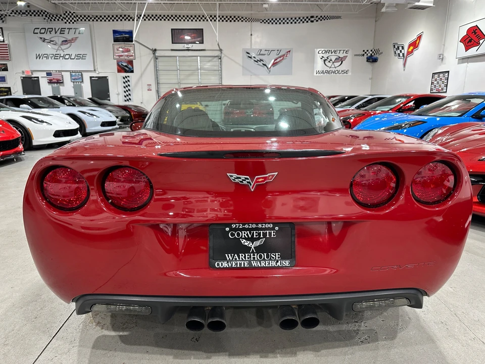 2005 Chevrolet Corvette C6 - Image 16 of 31