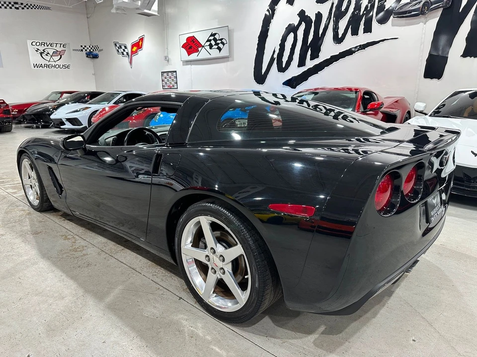 2005 Chevrolet Corvette C6 - Image 4 of 21