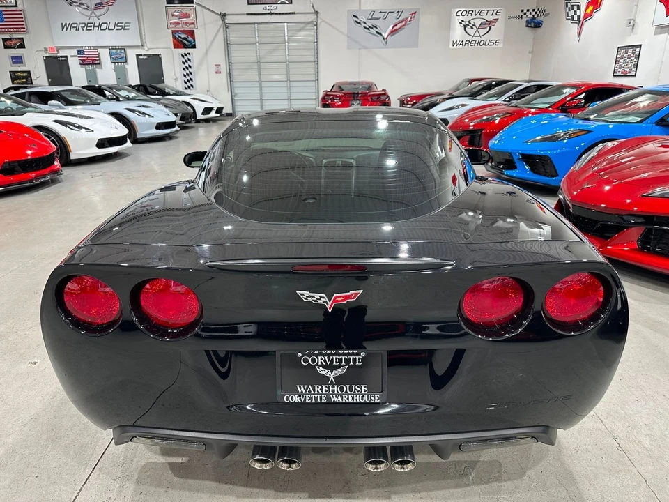 2005 Chevrolet Corvette C6 - Image 18 of 21