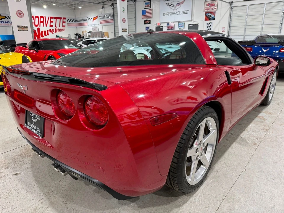 2005 Chevrolet Corvette C6 - Image 6 of 11