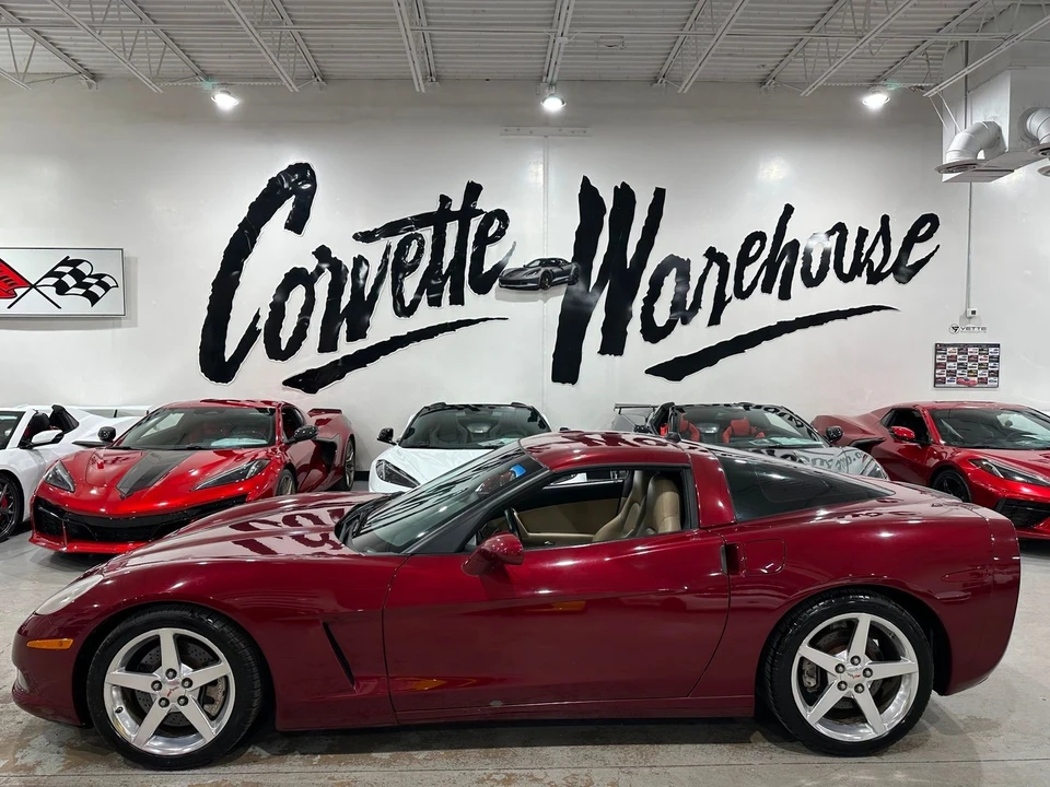 2005 Chevrolet Corvette C6 - Image 2 of 21