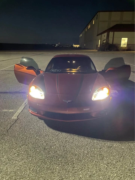 2005 Chevrolet Corvette C6 - Image 4 of 11