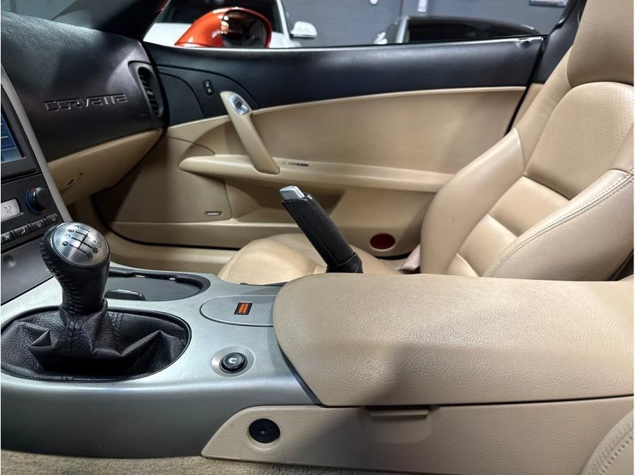 2005 Chevrolet Corvette C6 - Image 28 of 31