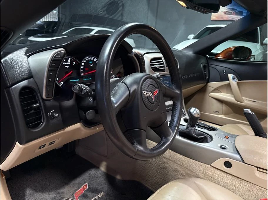 2005 Chevrolet Corvette C6 - Image 6 of 31