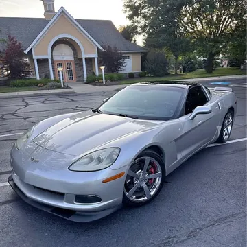 2005 Chevrolet Corvette Coupe 2D