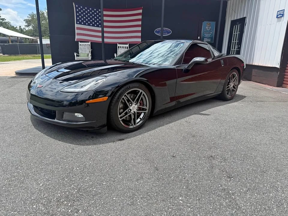 2005 Chevrolet Corvette C6 - Image 1 of 10