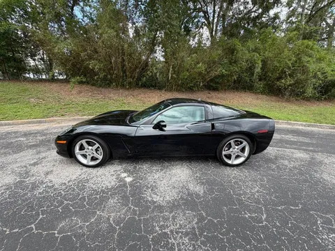 2005 Chevrolet Corvette C6 - Image 2 of 10